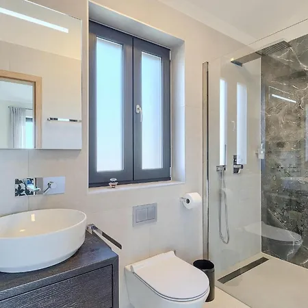 Allingas Holiday home